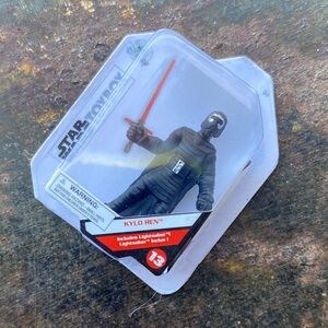 Disney Star Wars TOYBOX Kylo Ren #13 Action Figure Collectible. NIB